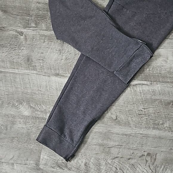 Alphalete Joggers Dark Grey athletic Activewear pants - Picture 4 of 11